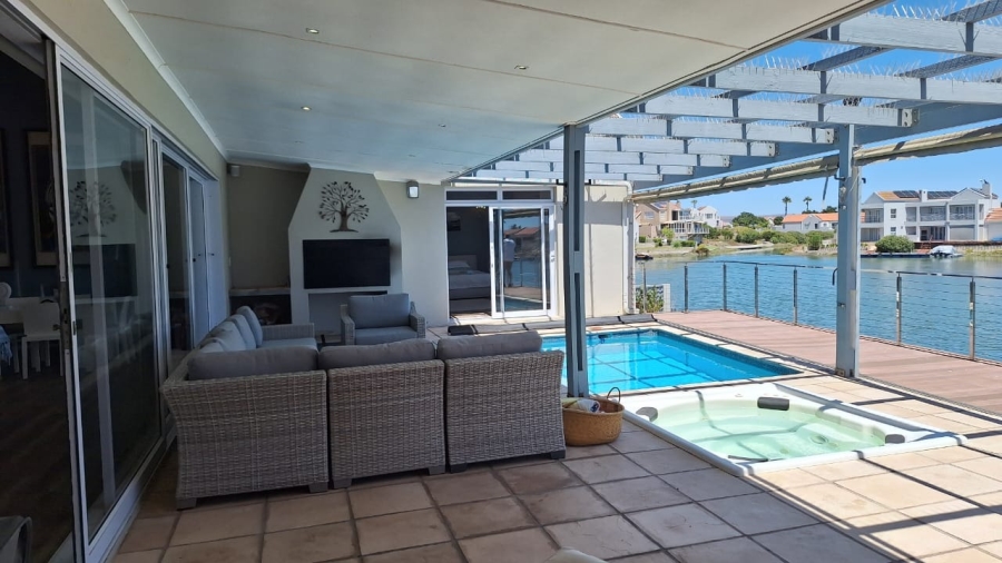 5 Bedroom Property for Sale in Port Owen Western Cape